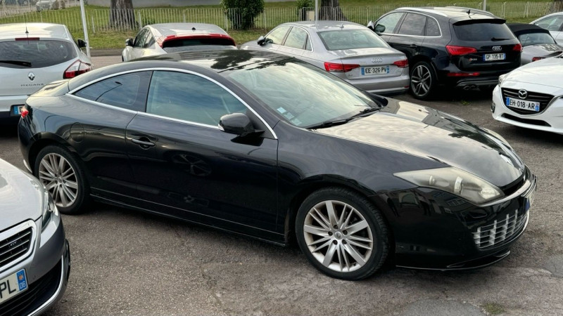 Photo 9 de l'offre de RENAULT LAGUNA III COUPE 3.0 V6 DCI 235CH FAP GT 4CONTROL BVA à 6990€ chez Cerran Automobile