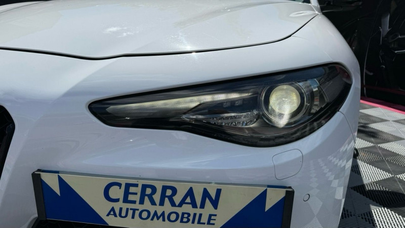 Photo 37 de l'offre de ALFA ROMEO GIULIA 2.2 JTD 150CH à 17990€ chez Cerran Automobile