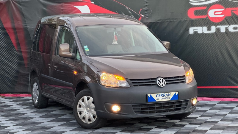 Photo 2 de l'offre de VOLKSWAGEN CADDY 1.6 TDI 102CH TPMR EQUIPE TPMR  POUR HANDICAP à 14990€ chez Cerran Automobile