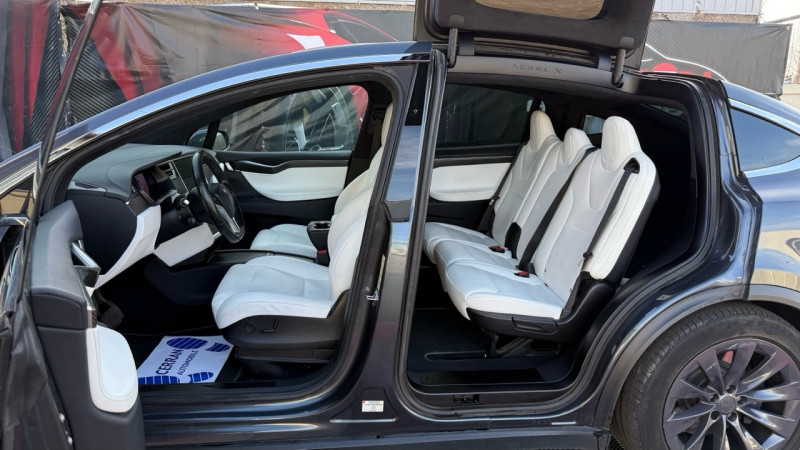 Photo 17 de l'offre de TESLA MODEL X 100D DUAL MOTOR à 44990€ chez Cerran Automobile