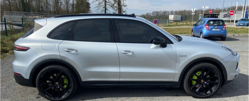 Photo 7 de l'offre de PORSCHE CAYENNE (9YA) 3.0 462CH E-HYBRID à 49990€ chez Cerran Automobile