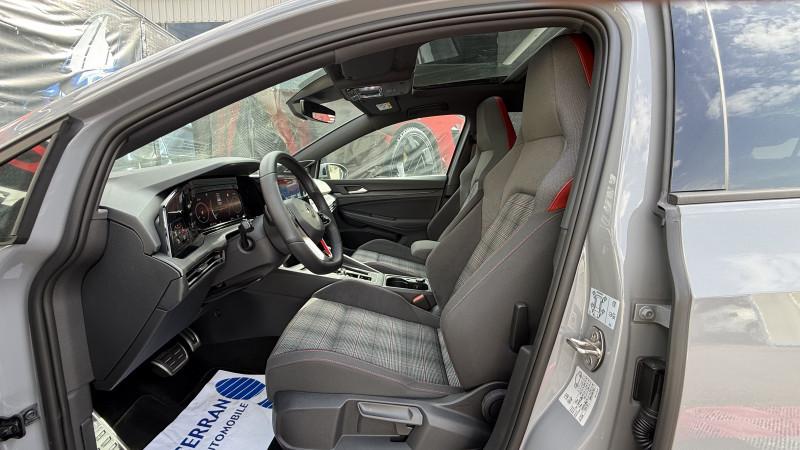 Photo 5 de l'offre de VOLKSWAGEN GOLF VIII 2.0 TSI 245CH GTI DSG7 à 34990€ chez Cerran Automobile