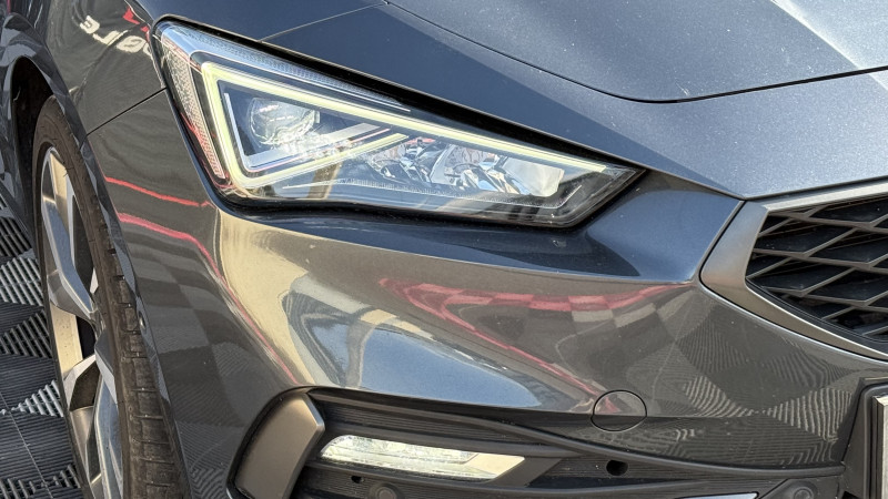 Photo 40 de l'offre de SEAT LEON 2.0 TDI 150CH FR DSG7 à 18990€ chez Cerran Automobile