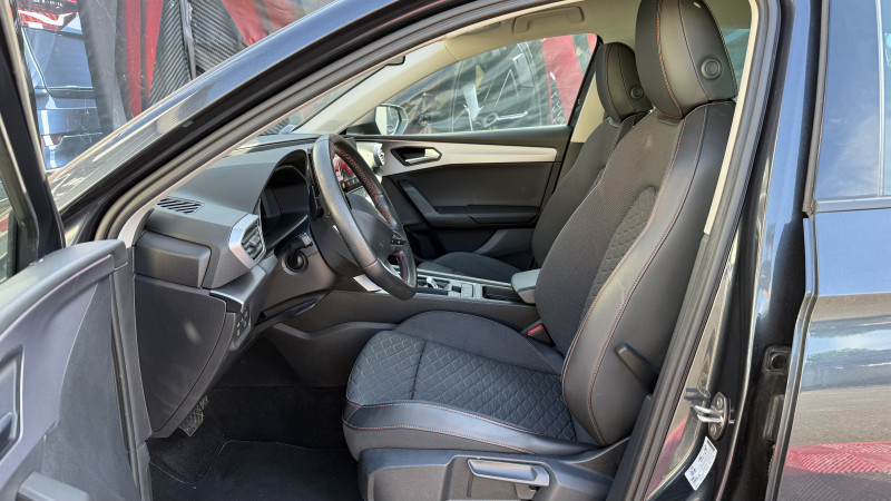 Photo 5 de l'offre de SEAT LEON 2.0 TDI 150CH FR DSG7 à 18990€ chez Cerran Automobile