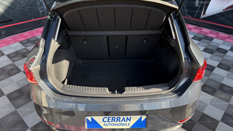 Photo 8 de l'offre de SEAT LEON 2.0 TDI 150CH FR DSG7 à 18990€ chez Cerran Automobile
