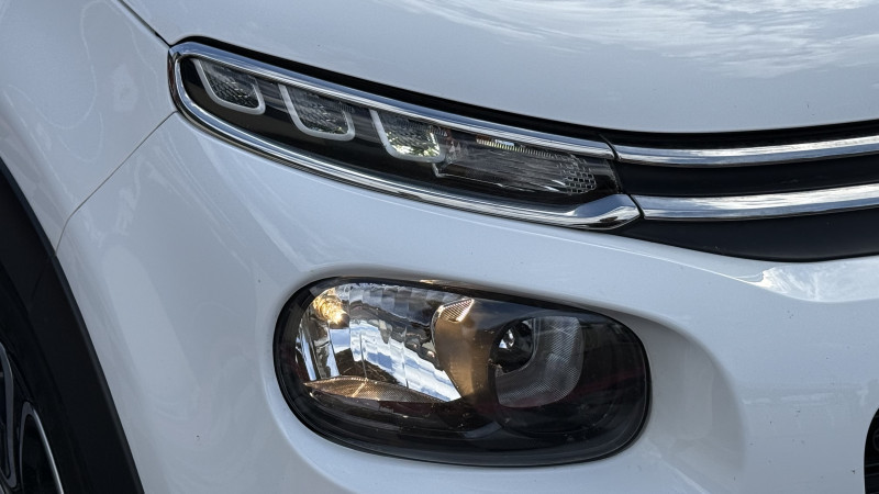 Photo 30 de l'offre de CITROEN C3 PURETECH 110CH SHINE S&S E6.D à 7990€ chez Cerran Automobile