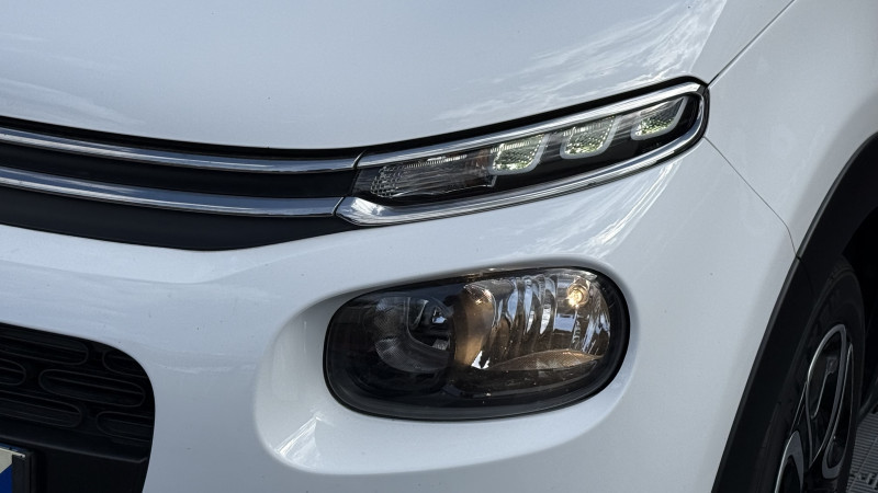 Photo 31 de l'offre de CITROEN C3 PURETECH 110CH SHINE S&S E6.D à 7990€ chez Cerran Automobile