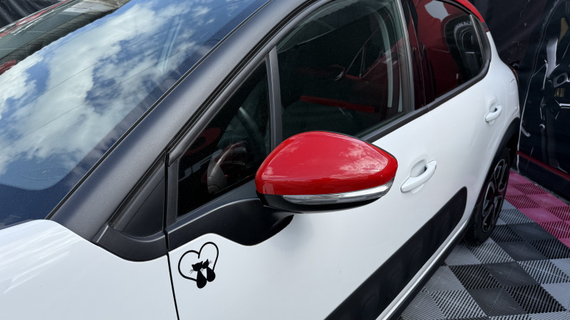 Photo 32 de l'offre de CITROEN C3 PURETECH 110CH SHINE S&S E6.D à 7990€ chez Cerran Automobile