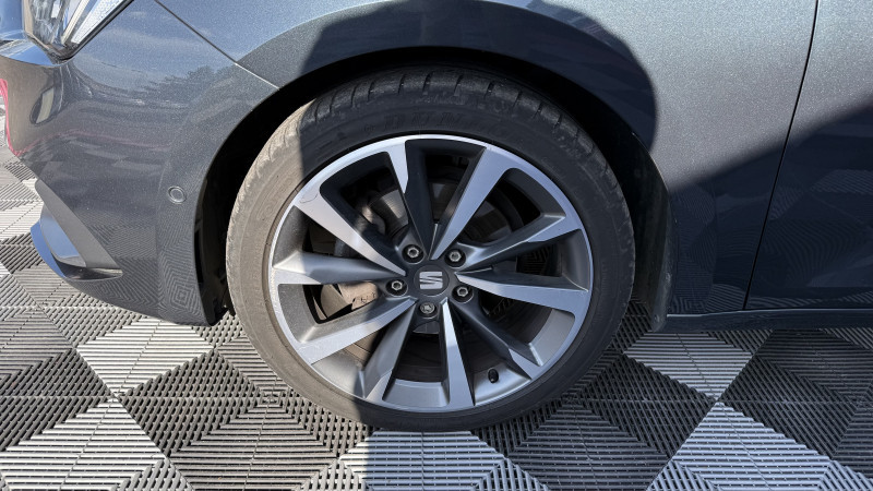 Photo 38 de l'offre de SEAT LEON 2.0 TDI 150CH FR DSG7 à 18990€ chez Cerran Automobile