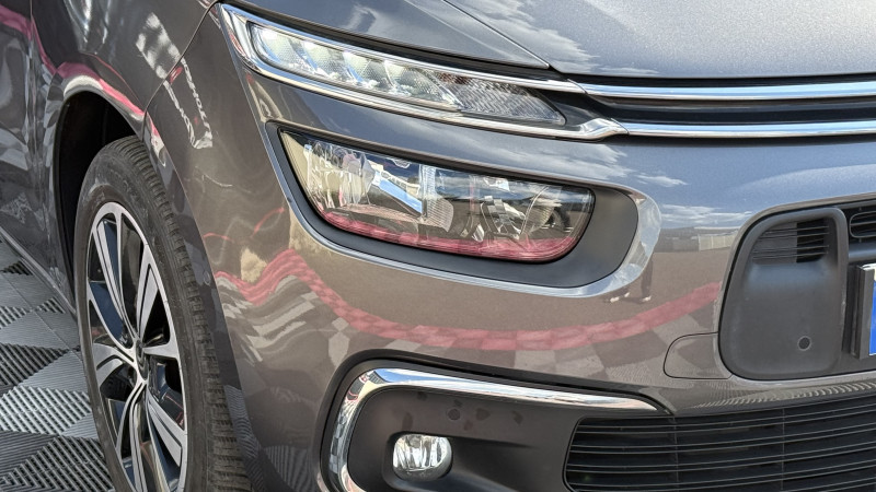 Photo 32 de l'offre de CITROEN GRAND C4 PICASSO PURETECH 130CH FEEL S&S EAT6 à 11990€ chez Cerran Automobile