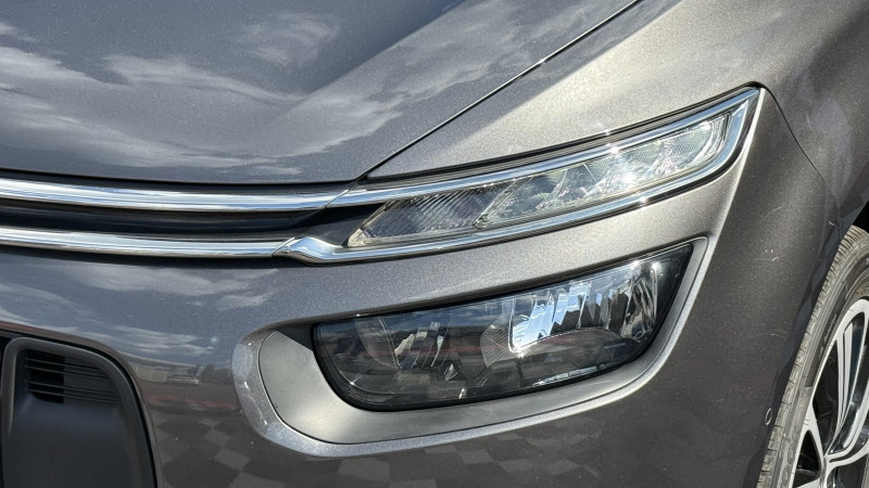 Photo 34 de l'offre de CITROEN GRAND C4 PICASSO PURETECH 130CH FEEL S&S EAT6 à 11990€ chez Cerran Automobile