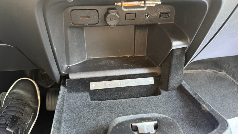 Photo 11 de l'offre de CITROEN GRAND C4 PICASSO PURETECH 130CH FEEL S&S EAT6 à 11990€ chez Cerran Automobile
