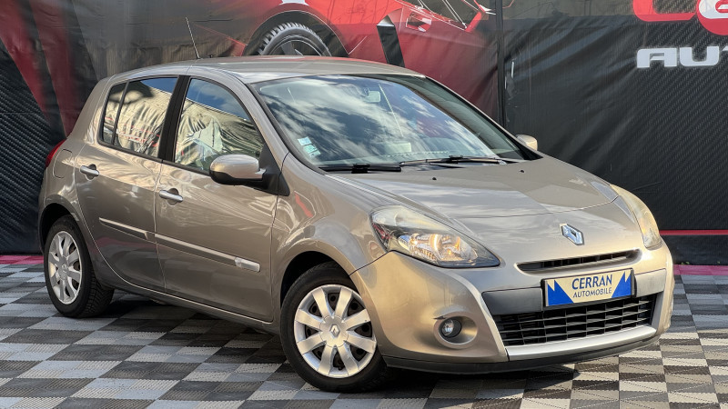 Photo 34 de l'offre de RENAULT CLIO III 1.5 DCI 75CH EXPRESSION CLIM ECOÂ² 5P à 5990€ chez Cerran Automobile