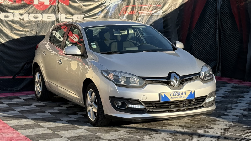 Photo 41 de l'offre de RENAULT MEGANE III 1.5 DCI 110CH ENERGY BUSINESS ECOÂ² à 5990€ chez Cerran Automobile
