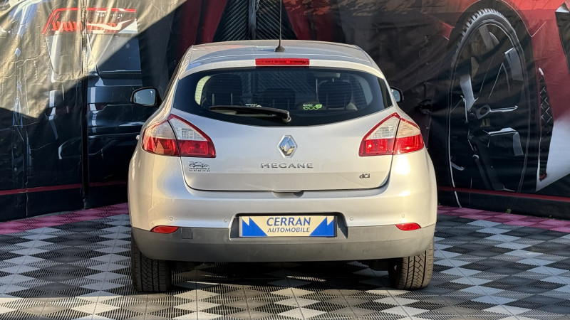 Photo 45 de l'offre de RENAULT MEGANE III 1.5 DCI 110CH ENERGY BUSINESS ECOÂ² à 5990€ chez Cerran Automobile