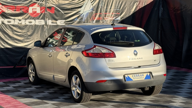Photo 10 de l'offre de RENAULT MEGANE III 1.5 DCI 110CH ENERGY BUSINESS ECOÂ² à 5990€ chez Cerran Automobile