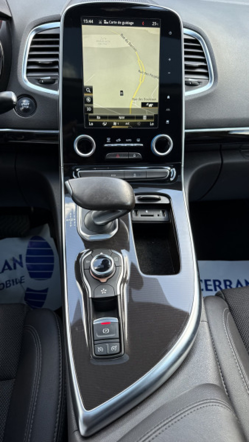 Photo 21 de l'offre de RENAULT ESPACE V 1.6 DCI 160CH ENERGY INTENS EDC à 14990€ chez Cerran Automobile