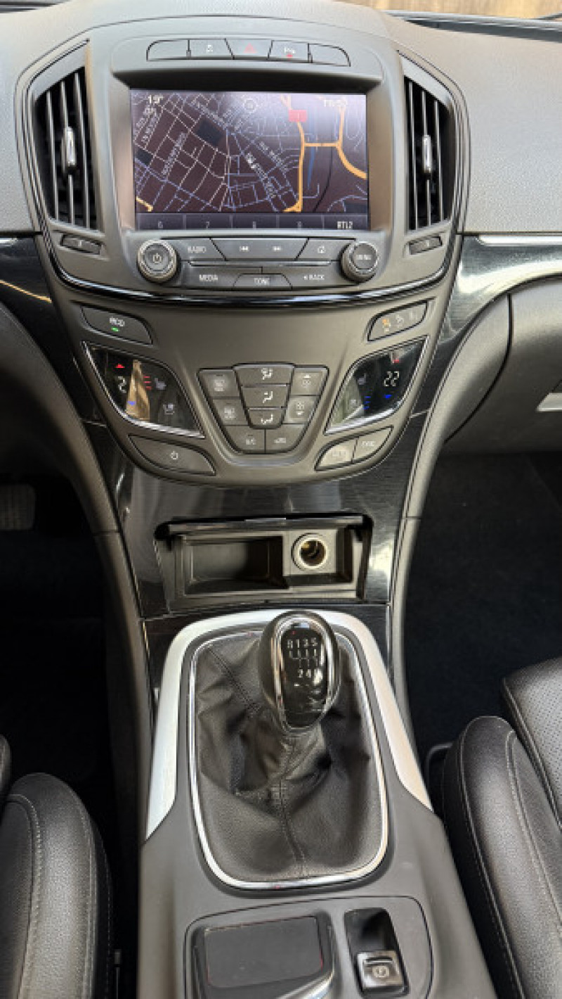 Photo 11 de l'offre de OPEL INSIGNIA 2.0 CDTI ECOFLEX 140CH COSMO START&STOP 5P à 7990€ chez Cerran Automobile