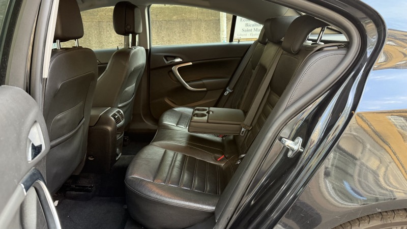 Photo 7 de l'offre de OPEL INSIGNIA 2.0 CDTI ECOFLEX 140CH COSMO START&STOP 5P à 7990€ chez Cerran Automobile