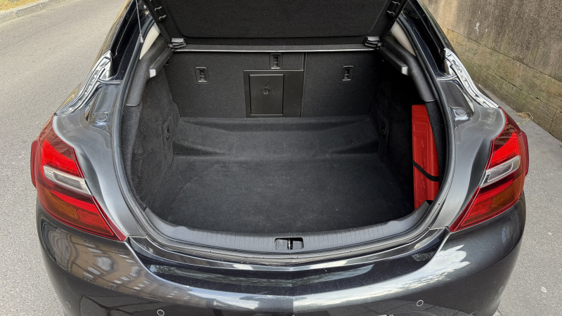 Photo 9 de l'offre de OPEL INSIGNIA 2.0 CDTI ECOFLEX 140CH COSMO START&STOP 5P à 7990€ chez Cerran Automobile