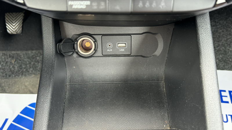 Photo 16 de l'offre de HYUNDAI I20 1.2 84 CREATIVE à 6990€ chez Cerran Automobile