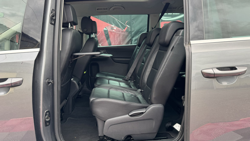 Photo 7 de l'offre de VOLKSWAGEN SHARAN 2.0 TDI 150CH BLUEMOTION TECHNOLOGY CARAT DSG6 à 19990€ chez Cerran Automobile