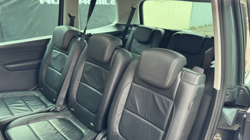 Photo 8 de l'offre de VOLKSWAGEN SHARAN 2.0 TDI 150CH BLUEMOTION TECHNOLOGY CARAT DSG6 à 19990€ chez Cerran Automobile