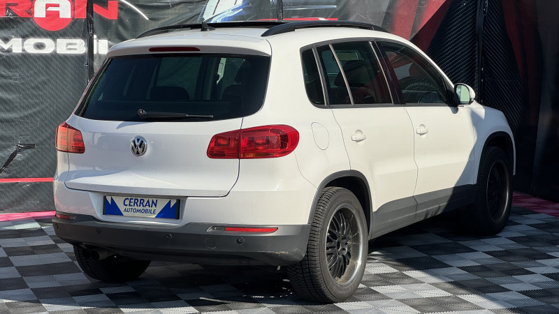 Photo 4 de l'offre de VOLKSWAGEN TIGUAN 2.0 TDI 110CH BLUEMOTION TECHNOLOGY FAP à 8990€ chez Cerran Automobile