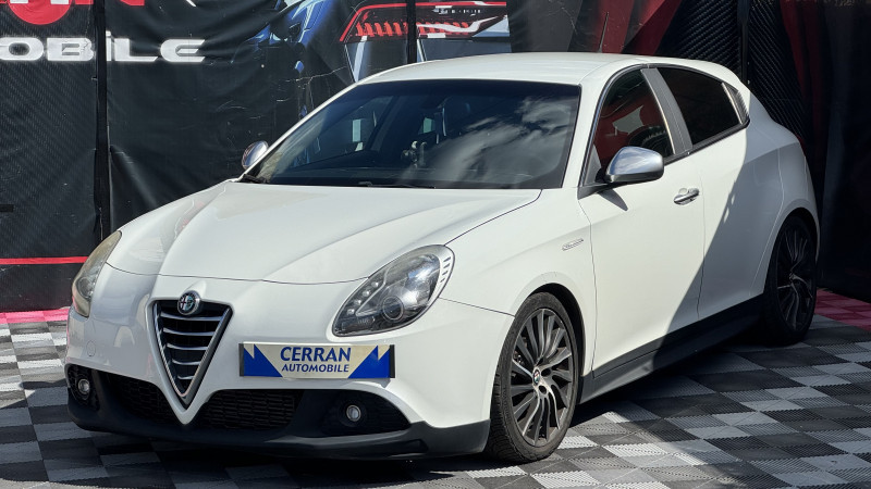 Photo 44 de l'offre de ALFA ROMEO GIULIETTA 1.6 JTDM DISTINCTIVE STOP&START à 5990€ chez Cerran Automobile
