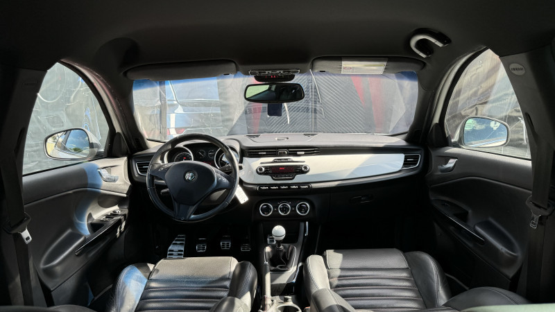 Photo 5 de l'offre de ALFA ROMEO GIULIETTA 1.6 JTDM DISTINCTIVE STOP&START à 5990€ chez Cerran Automobile