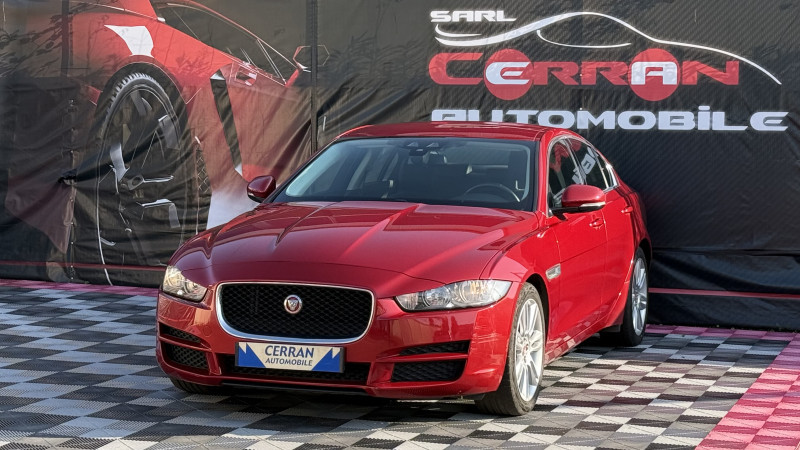 Photo 43 de l'offre de JAGUAR XE 2.0 240CH PURE BVA8 à 17990€ chez Cerran Automobile
