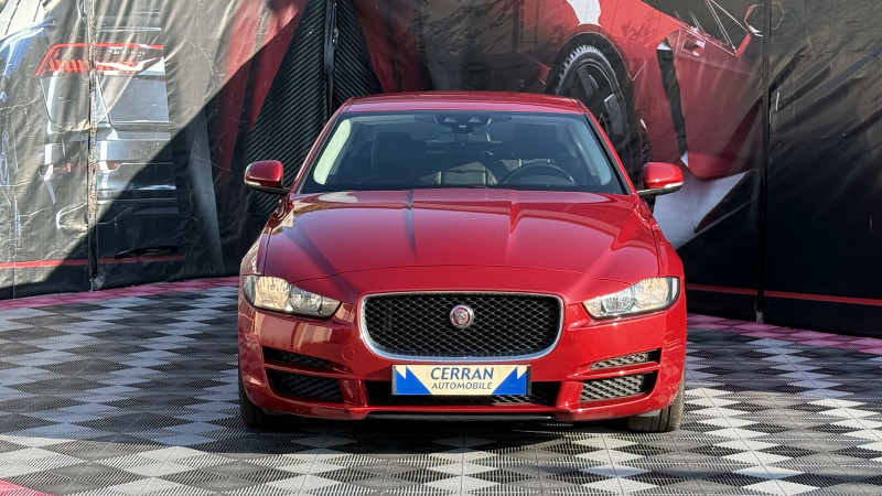 Photo 45 de l'offre de JAGUAR XE 2.0 240CH PURE BVA8 à 17990€ chez Cerran Automobile