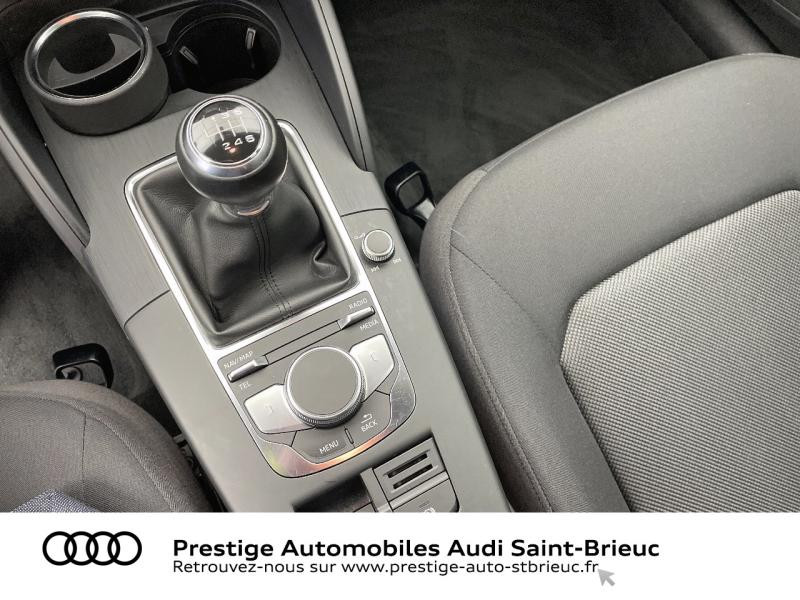 Photo 16 de l'offre de AUDI A3 Sportback 30 TDI 116ch Business line Euro6d-T 109g à 17900€ chez Prestige Automobiles – Audi St Brieuc