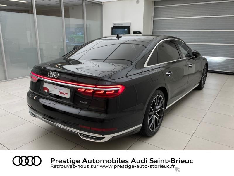 Photo 5 de l'offre de AUDI A8 60 TFSI e 449ch Avus Extended Limousine quattro tiptronic 8 à 89900€ chez Prestige Automobiles – Audi St Brieuc