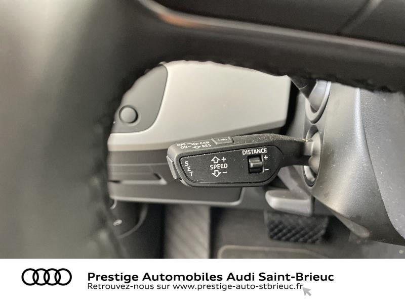 Photo 14 de l'offre de AUDI A4 Avant 40 TDI 204ch Business line S tronic 7 à 36900€ chez Prestige Automobiles – Audi St Brieuc