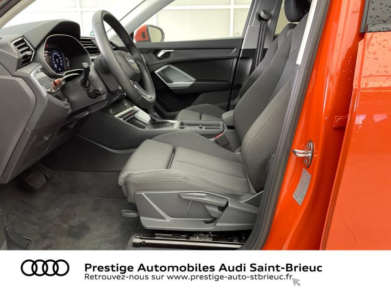Photo 11 de l'offre de AUDI Q3 35 TFSI 150ch S line S tronic 7 à 39890€ chez Prestige Automobiles – Audi St Brieuc