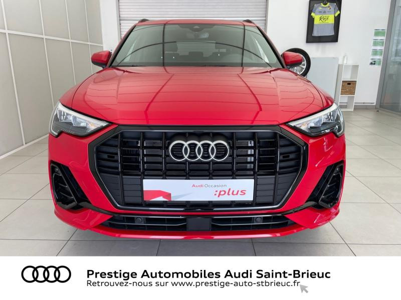 Photo 2 de l'offre de AUDI Q3 45 TFSI e 245ch S line S tronic 6 à 47990€ chez Prestige Automobiles – Audi St Brieuc