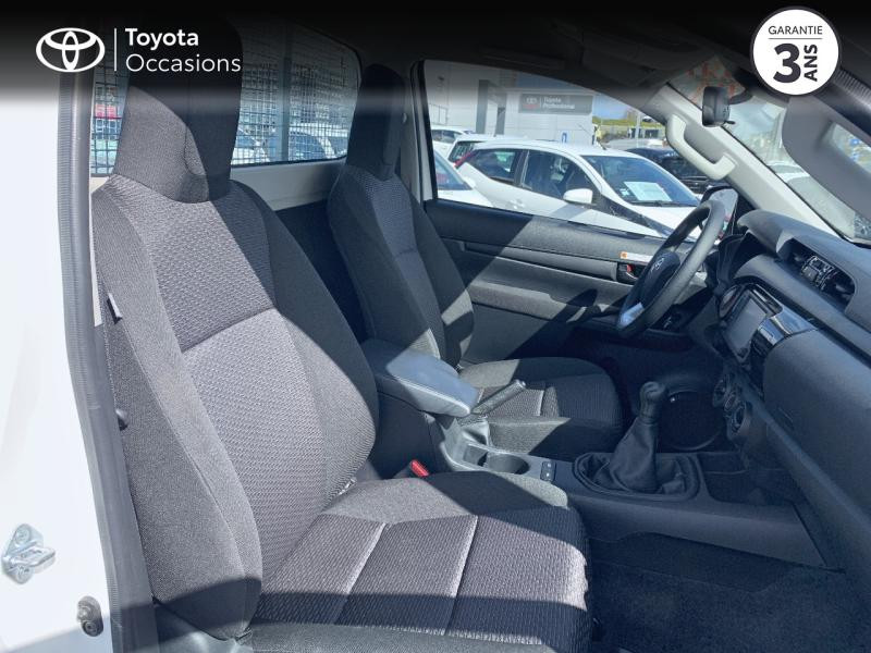 Photo 6 de l'offre de TOYOTA Hilux 2.4 D-4D Simple Cabine LeCap 2WD RC21 à 37980€ chez Toyota Professionnal Brest