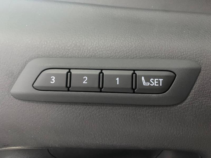 Photo 32 de l'offre de LEXUS UX 250h 2WD F SPORT Executive à 33700€ chez Audace automobiles - Lexus Lorient