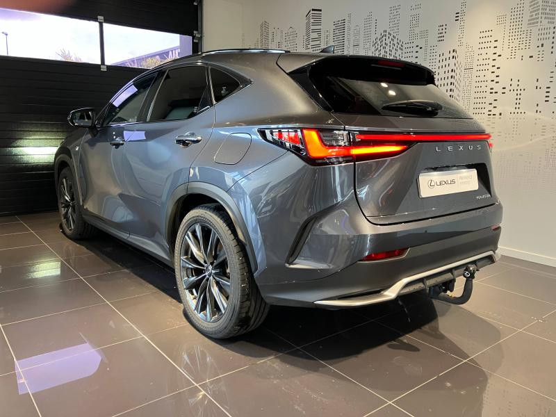 Photo 5 de l'offre de LEXUS NX 450h+ 4WD F SPORT Executive à 63990€ chez Audace automobiles - Lexus Lorient