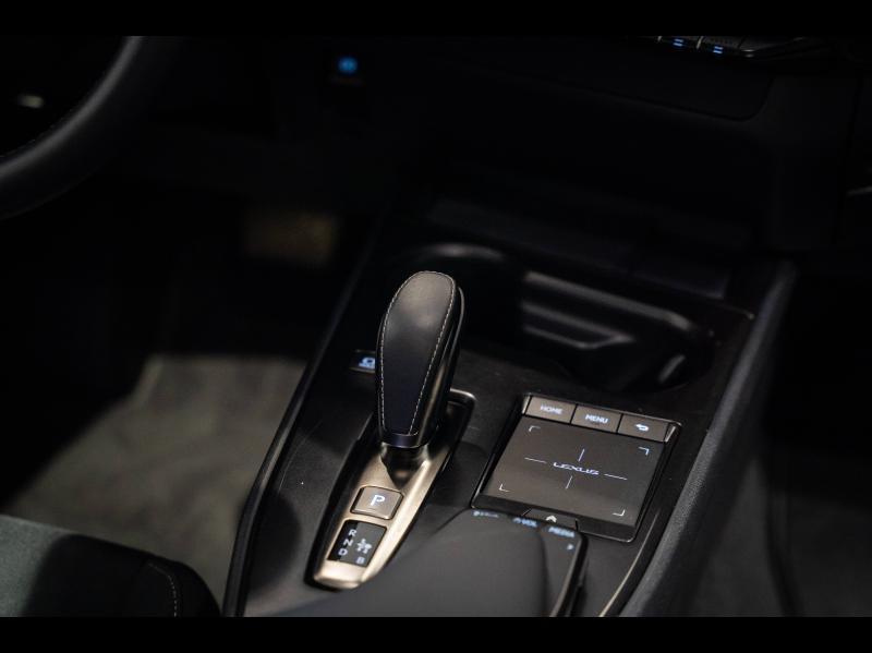 Photo 21 de l'offre de LEXUS UX 300e Pack à 34900€ chez Audace automobiles - Lexus Lorient