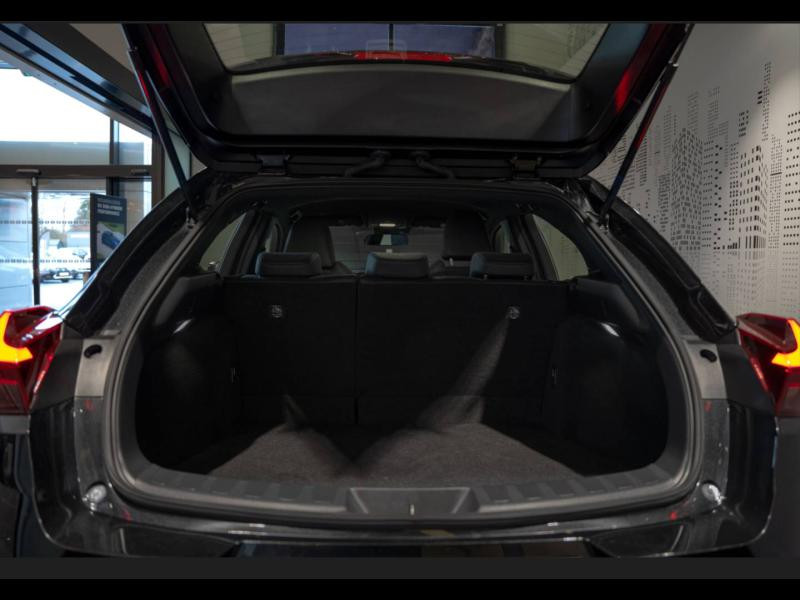Photo 18 de l'offre de LEXUS UX 300e Pack à 34900€ chez Audace automobiles - Lexus Lorient