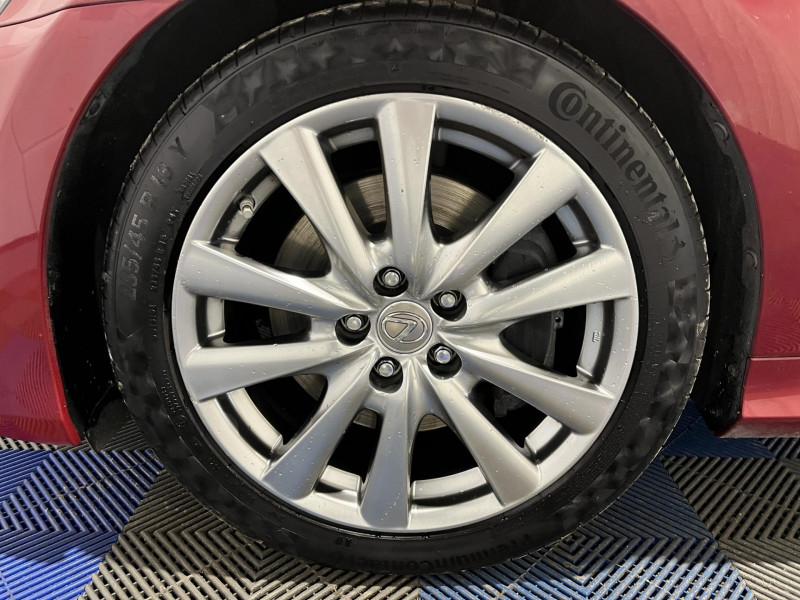 Photo 18 de l'offre de LEXUS GS  300h - BV E-CVT  300H - Executive à 24990€ chez VL Auto