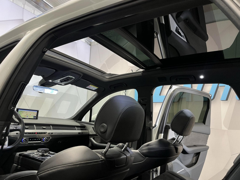 Photo 13 de l'offre de AUDI Q7  3.0 V6 TDI e-tron 373 Tiptronic 8 Quattro + Toit Ouvrant Panoramique à 47990€ chez VL Auto
