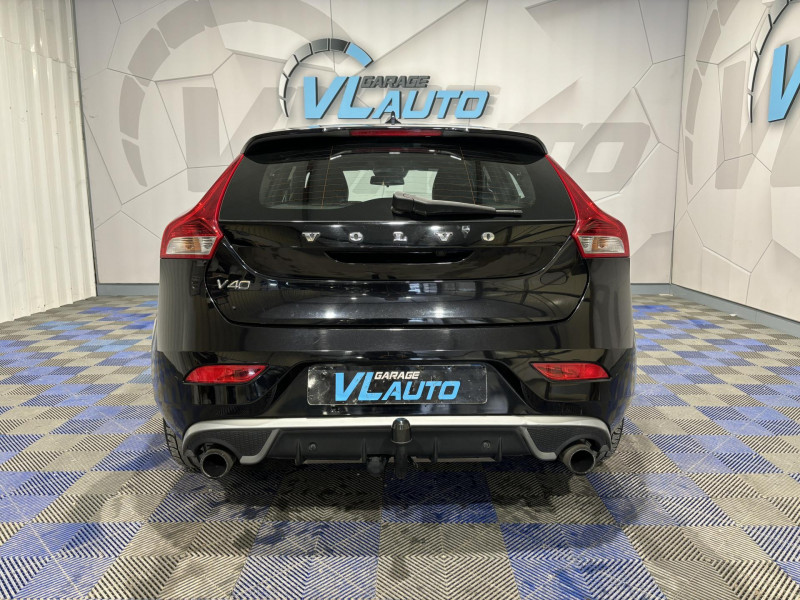 Photo 4 de l'offre de VOLVO V40  D2 115 R-Design à 12490€ chez VL Auto