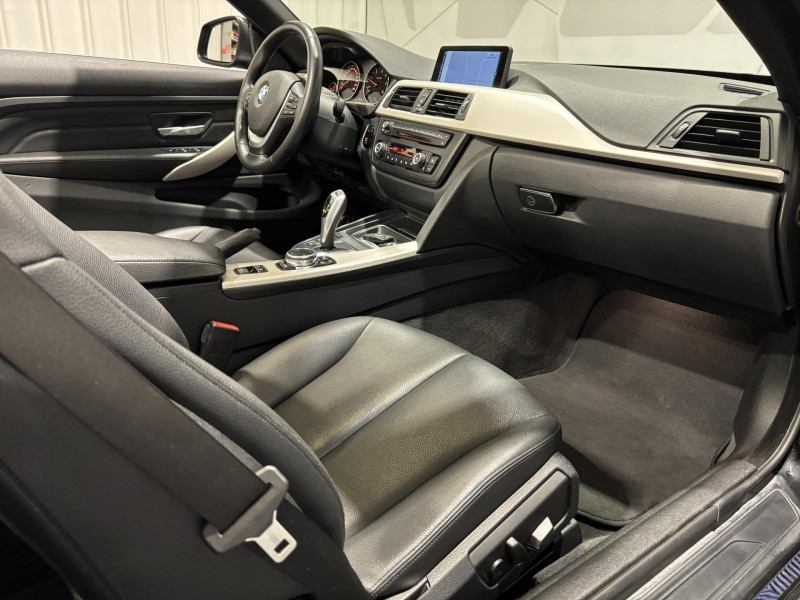 Photo 14 de l'offre de BMW Série 4 Cabriolet 420d 184 ch F33 Lounge BVA + OPTIONS à 24490€ chez VL Auto