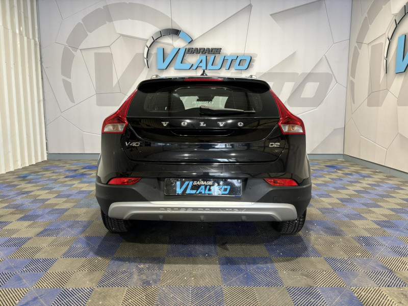 Photo 4 de l'offre de VOLVO V40 CROSS COUNTRY D2 115 Momentum à 12490€ chez VL Auto