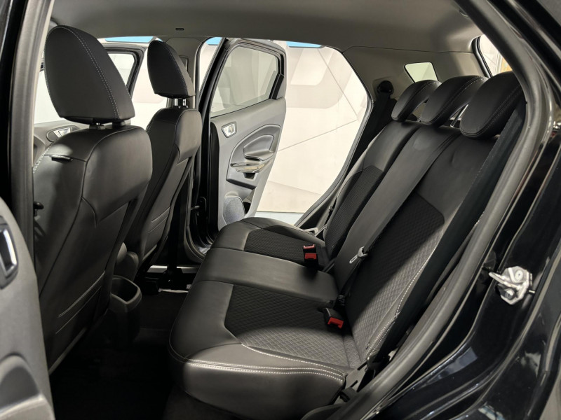 Photo 8 de l'offre de FORD ECOSPORT 1.5 TDCi 95 FAP Titanium à 10990€ chez VL Auto