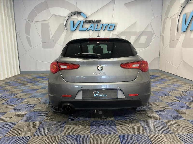 Photo 4 de l'offre de ALFA ROMEO GIULIETTA 1.4 TJet 120 ch S&S Trofeo à 11990€ chez VL Auto