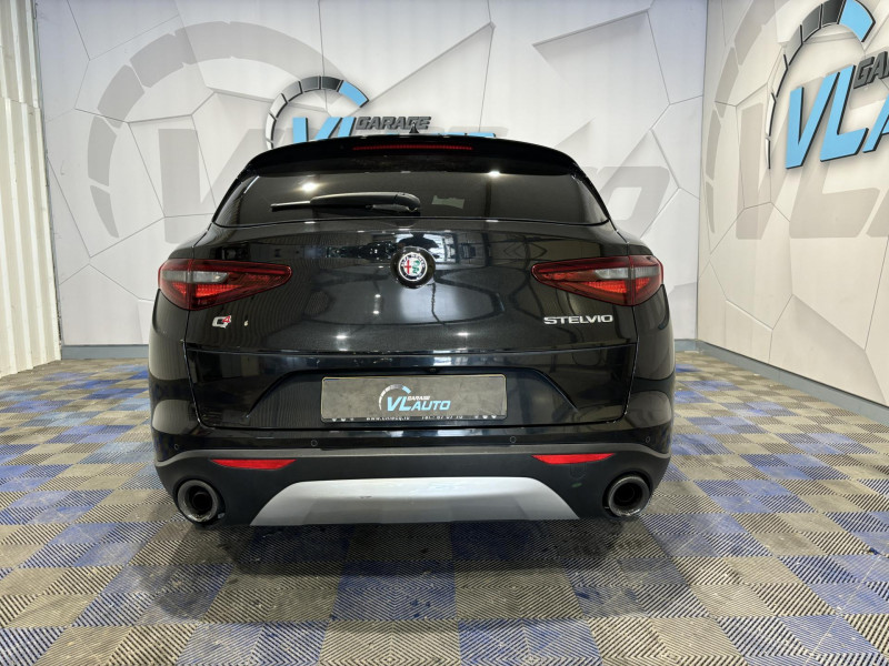 Photo 4 de l'offre de ALFA ROMEO STELVIO 2.0T 280 ch Q4 AT8 Lusso à 27990€ chez VL Auto